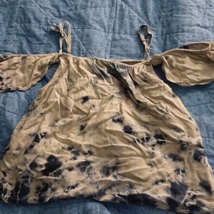 Tie-dye Cold Shoulder Top